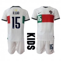 Fotballdrakt Barn Portugal Rafael Leao #15 Bortedraktsett VM 2022 Kortermet (+ Korte bukser)